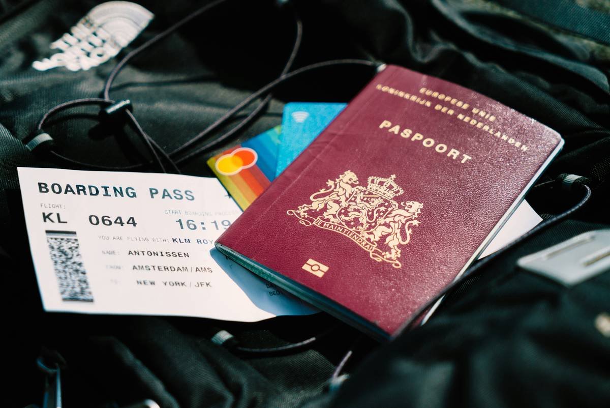 Connection Insurance FAQs: Your Ultimate Guide to Avoiding Missed Flight Chaos